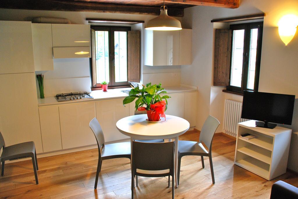 Il Borgo Antico Apartment Cadarese Exterior photo